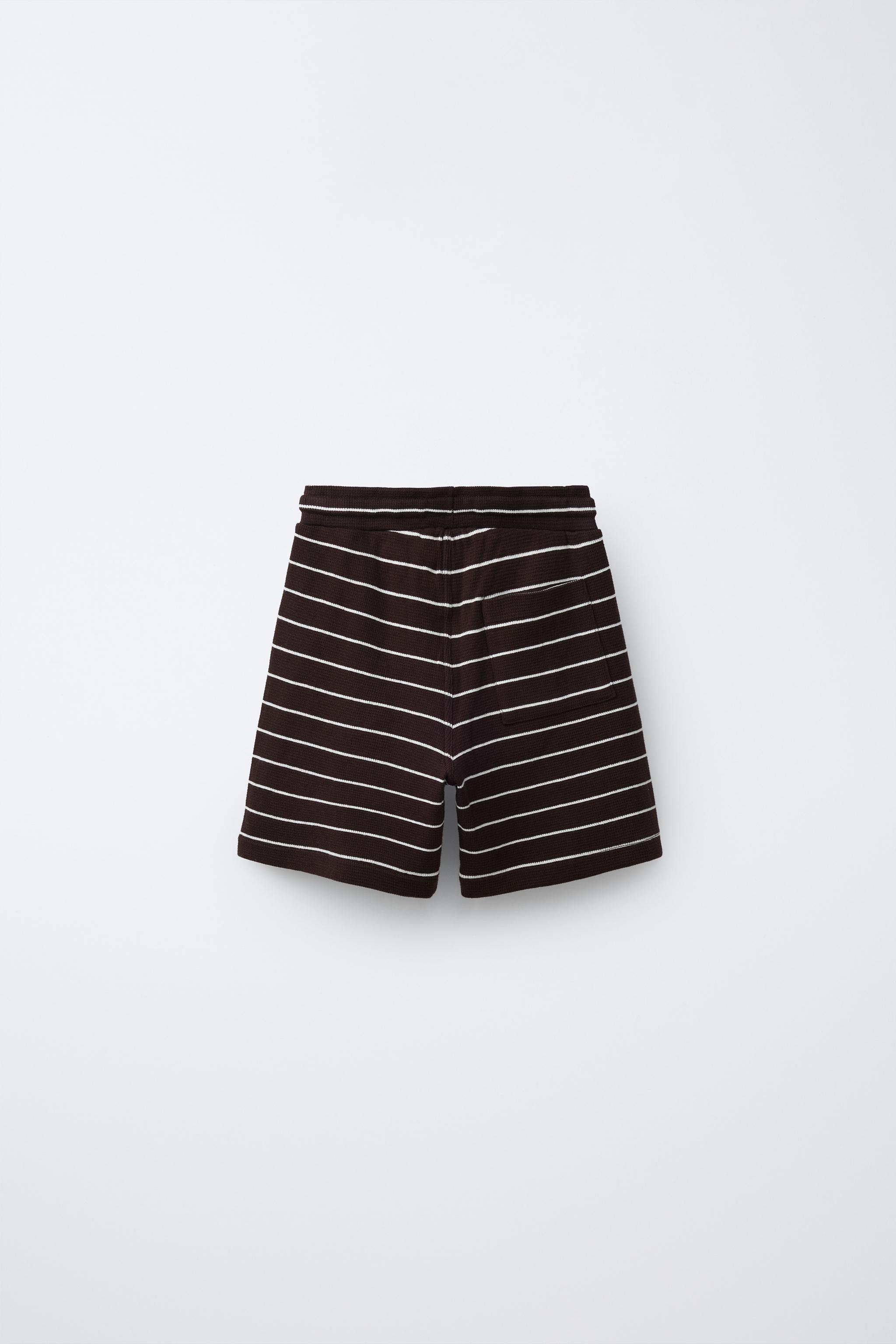 STRIPED WAFFLE SHIRT AND BERMUDA SET